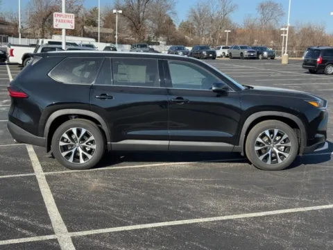 Photos of 2026 Toyota Grand Highlander Hybrid MAX Limited for sale in Ballwin, MO at Jay Wolfe Toyota of West County