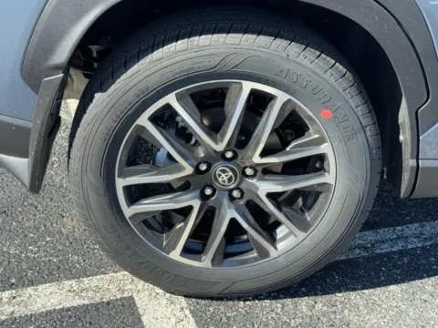 More photos of 2026 Toyota Corolla Cross XLE at Jay Wolfe Toyota of West County, MO