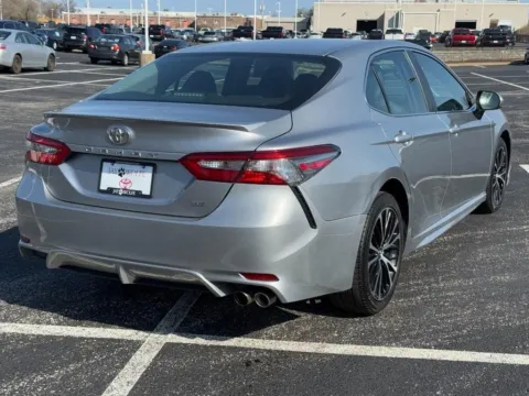 Another view of 2018 Toyota Camry SE for sale in Ballwin, MO at Jay Wolfe Toyota of West County