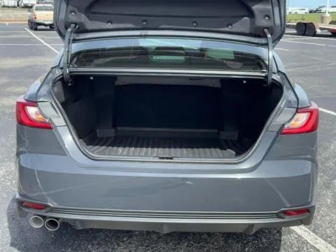 More photos of 2025 Toyota Camry SE at Jay Wolfe Toyota of West County, MO