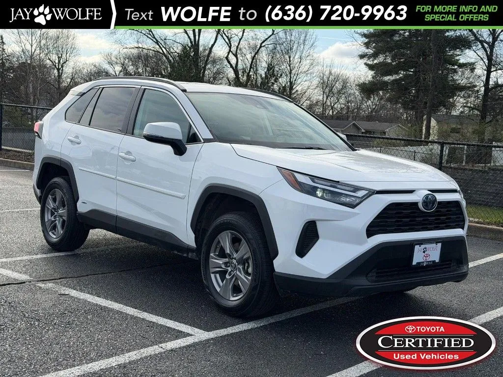 White 2024 Toyota RAV4 Hybrid LE for sale in Ballwin, MO