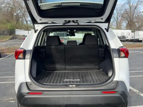 More photos of 2024 Toyota RAV4 Hybrid LE at Jay Wolfe Toyota of West County, MO