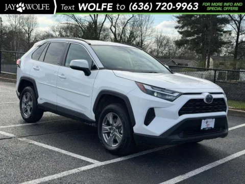 White 2024 Toyota RAV4 Hybrid LE for sale in Ballwin, MO