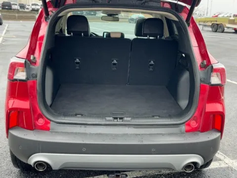 More photos of 2020 Ford Escape Titanium Hybrid at Jay Wolfe Toyota of West County, MO