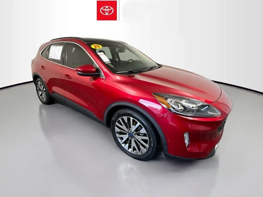 2020 Ford Escape Titanium Hybrid for sale in Ballwin, MO