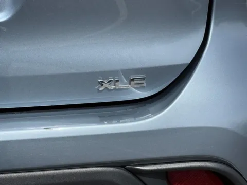 More photos of 2023 Toyota Highlander Hybrid XLE at Jay Wolfe Toyota of West County, MO