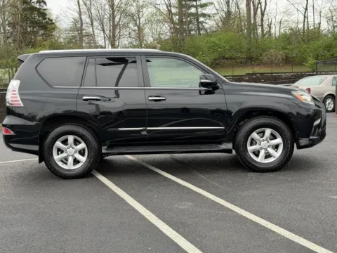 Photos of 2014 Lexus GX 460 for sale in Ballwin, MO at Jay Wolfe Toyota of West County