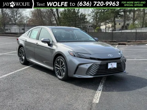 Black 2026 Toyota Camry XLE for sale in Ballwin, MO