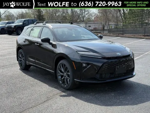 Black 2026 Toyota Crown Signia Limited for sale in Ballwin, MO