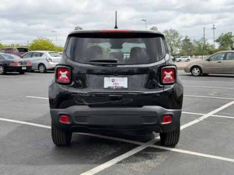 More photos of 2021 Jeep Renegade Sport at Jay Wolfe Toyota of West County, MO