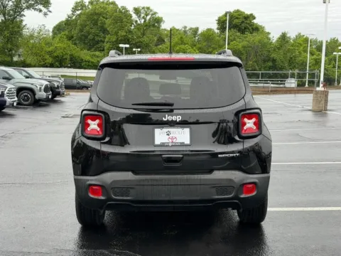 More photos of 2019 Jeep Renegade Sport at Jay Wolfe Toyota of West County, MO
