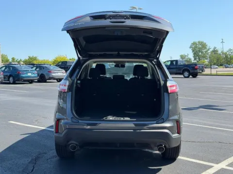 More photos of 2020 Ford Edge SE at Jay Wolfe Toyota of West County, MO