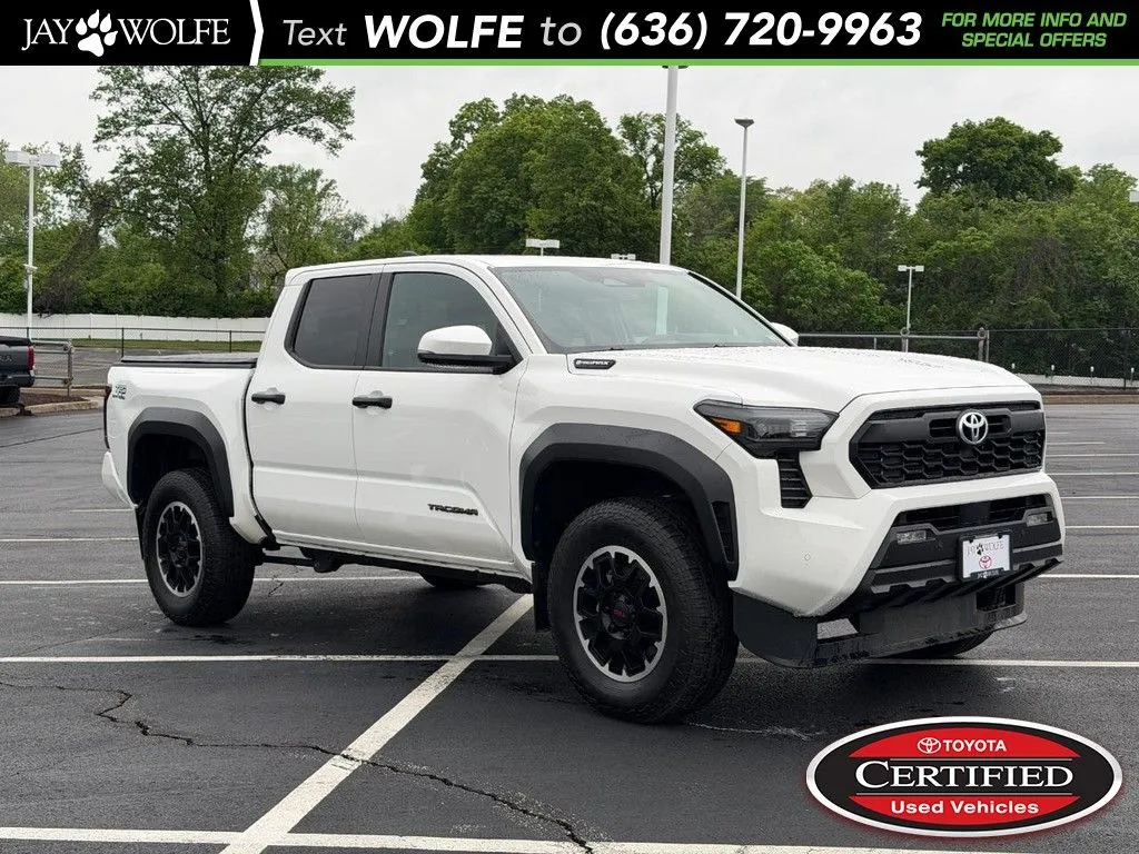 2024 Toyota Tacoma Hybrid TRD Off Road for sale in Ballwin, MO