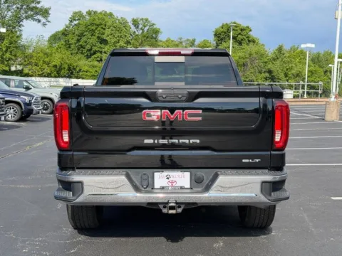 More photos of 2022 GMC Sierra 1500 SLT at Jay Wolfe Toyota of West County, MO