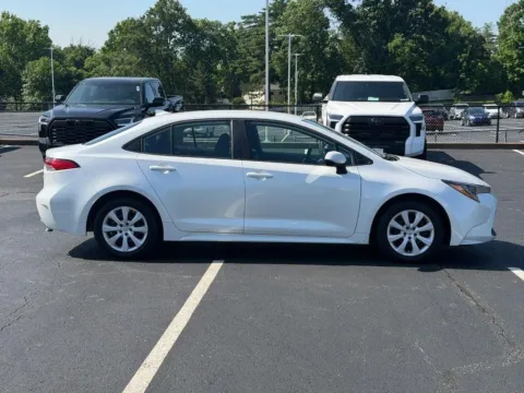 Photos of 2022 Toyota Corolla LE for sale in Ballwin, MO at Jay Wolfe Toyota of West County