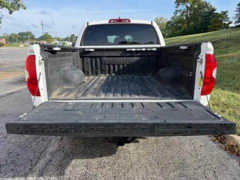 More photos of 2020 Toyota Tundra SR5 at Jay Wolfe Toyota of West County, MO