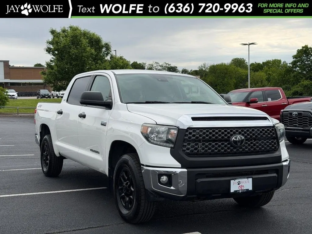 White 2020 Toyota Tundra SR5 for sale in Ballwin, MO