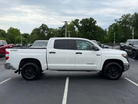 Photos of 2020 Toyota Tundra SR5 for sale in Ballwin, MO at Jay Wolfe Toyota of West County