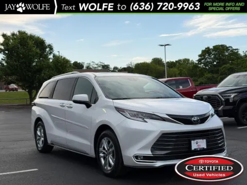 White 2025 Toyota Sienna Limited for sale in Ballwin, MO