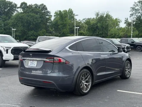 More photos of 2020 Tesla Model X Long Range at Jay Wolfe Toyota of West County, MO