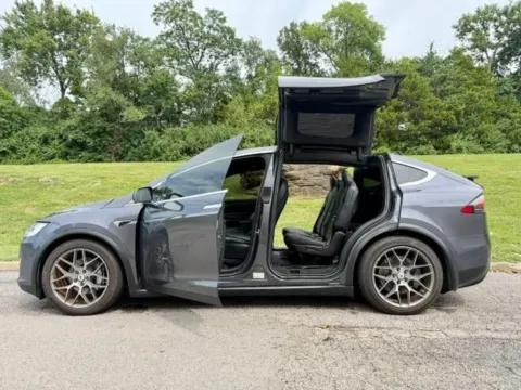 Photos of 2020 Tesla Model X Long Range for sale in Ballwin, MO at Jay Wolfe Toyota of West County