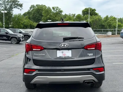 More photos of 2018 Hyundai Santa Fe Sport 2.4 Base at Jay Wolfe Toyota of West County, MO