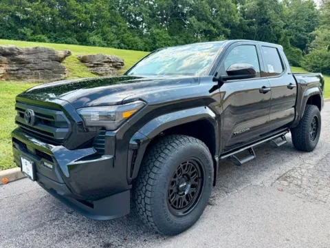 Black 2026 Toyota Tacoma SR5 for sale in Ballwin, MO