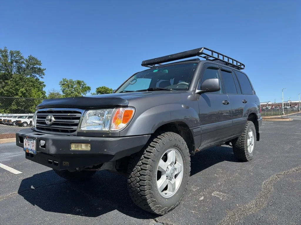 Gray 2005 Toyota Land Cruiser for sale in Ballwin, MO