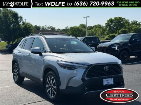 Silver 2024 Toyota Corolla Cross XLE for sale in Ballwin, MO