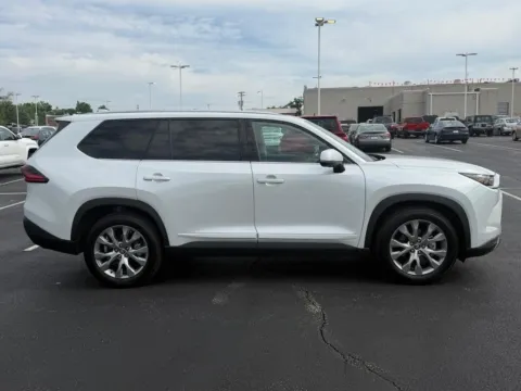 Photos of 2026 Toyota Grand Highlander Limited for sale in Ballwin, MO at Jay Wolfe Toyota of West County