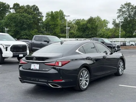 Another view of 2021 Lexus ES 350 for sale in Ballwin, MO at Jay Wolfe Toyota of West County