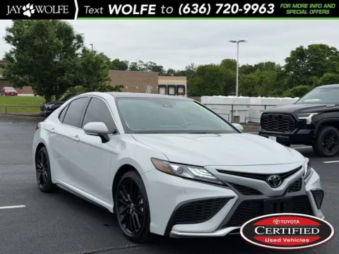 White 2024 Toyota Camry XSE V6 for sale in Ballwin, MO
