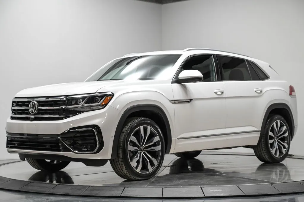 2022 Volkswagen Atlas Cross Sport 3.6L V6 SEL Premium R-Line for sale in Ballwin, MO