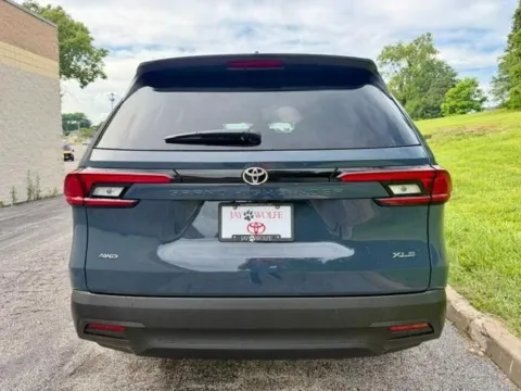 More photos of 2026 Toyota Grand Highlander XLE at Jay Wolfe Toyota of West County, MO