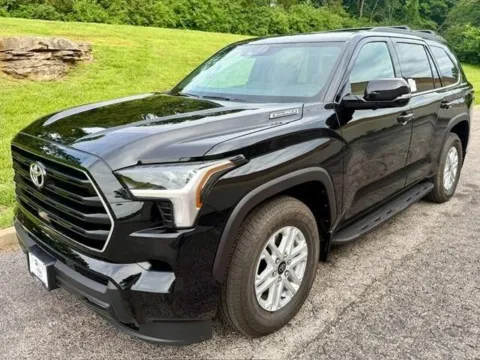 Another view of 2026 Toyota Sequoia SR5 for sale in Ballwin, MO at Jay Wolfe Toyota of West County