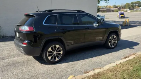Another view of 2022 Jeep Cherokee Limited for sale in Ballwin, MO at Jay Wolfe Toyota of West County
