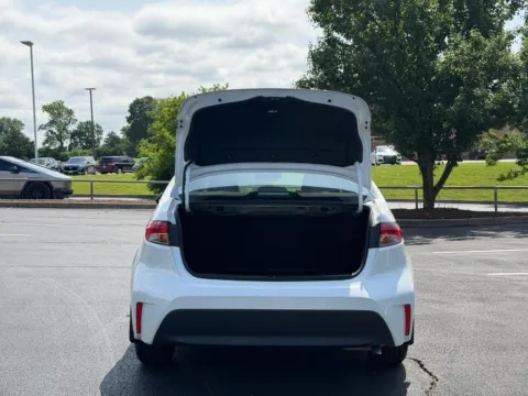 More photos of 2024 Toyota Corolla LE at Jay Wolfe Toyota of West County, MO