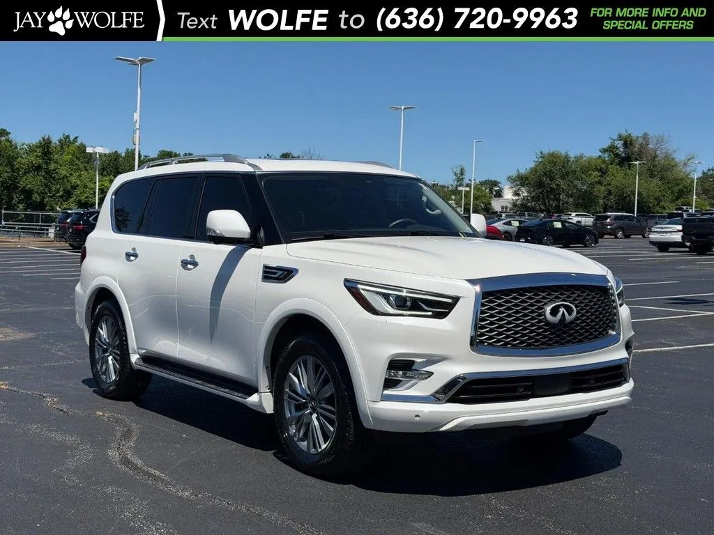 2023 INFINITI QX80 LUXE for sale in Ballwin, MO