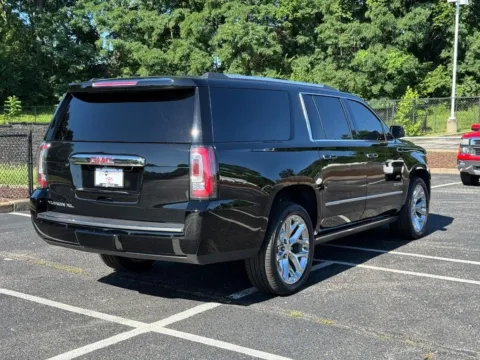 Another view of 2020 GMC Yukon XL Denali for sale in Ballwin, MO at Jay Wolfe Toyota of West County
