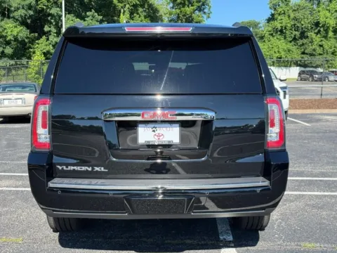 More photos of 2020 GMC Yukon XL Denali at Jay Wolfe Toyota of West County, MO