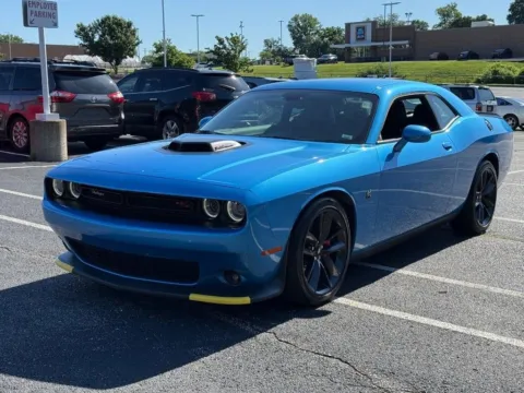 Blue 2019 Dodge Challenger R/T Scat Pack for sale in Ballwin, MO