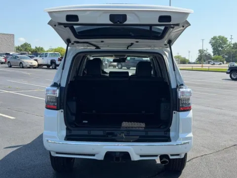More photos of 2021 Toyota 4Runner Limited at Jay Wolfe Toyota of West County, MO