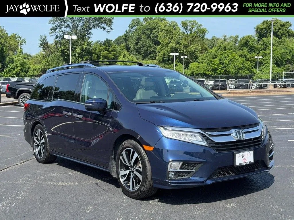 Black 2020 Honda Odyssey Elite for sale in Ballwin, MO