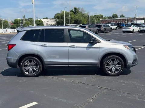 Photos of 2020 Honda Passport EX-L for sale in Ballwin, MO at Jay Wolfe Toyota of West County