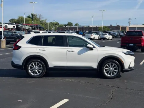 Photos of 2025 Honda CR-V EX for sale in Ballwin, MO at Jay Wolfe Toyota of West County