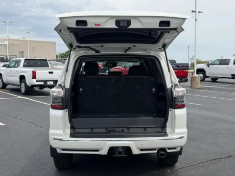 More photos of 2021 Toyota 4Runner Limited at Jay Wolfe Toyota of West County, MO
