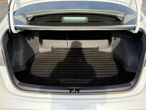 More photos of 2026 Toyota Corolla LE at Jay Wolfe Toyota of West County, MO