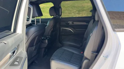 More photos of 2024 Kia Telluride SX-Prestige X-Line at Jay Wolfe Toyota of West County, MO