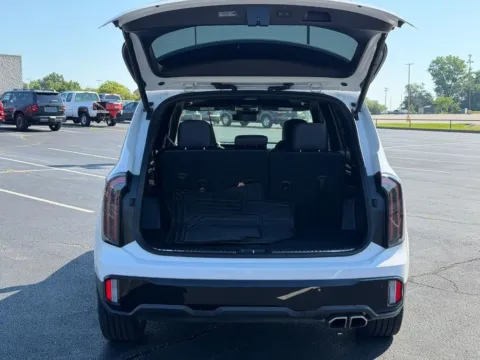 More photos of 2024 Kia Telluride SX-Prestige X-Line at Jay Wolfe Toyota of West County, MO
