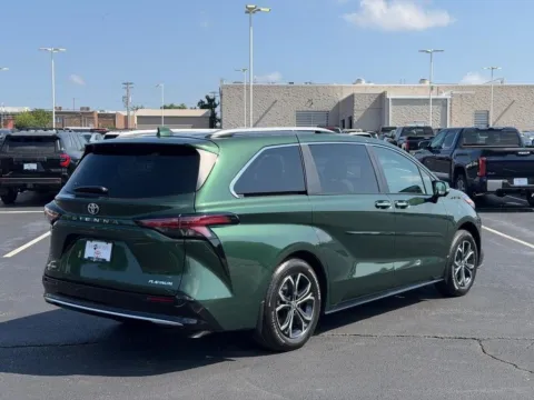 Another view of 2026 Toyota Sienna Platinum for sale in Ballwin, MO at Jay Wolfe Toyota of West County